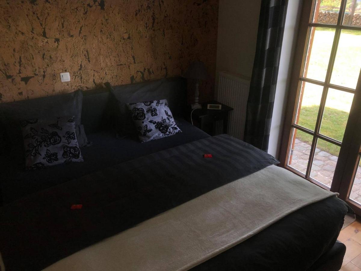 Le Goupil Hotel Wavre Luaran gambar