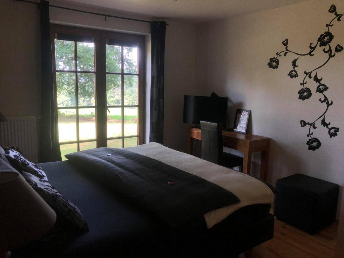 Le Goupil Hotel Wavre Luaran gambar