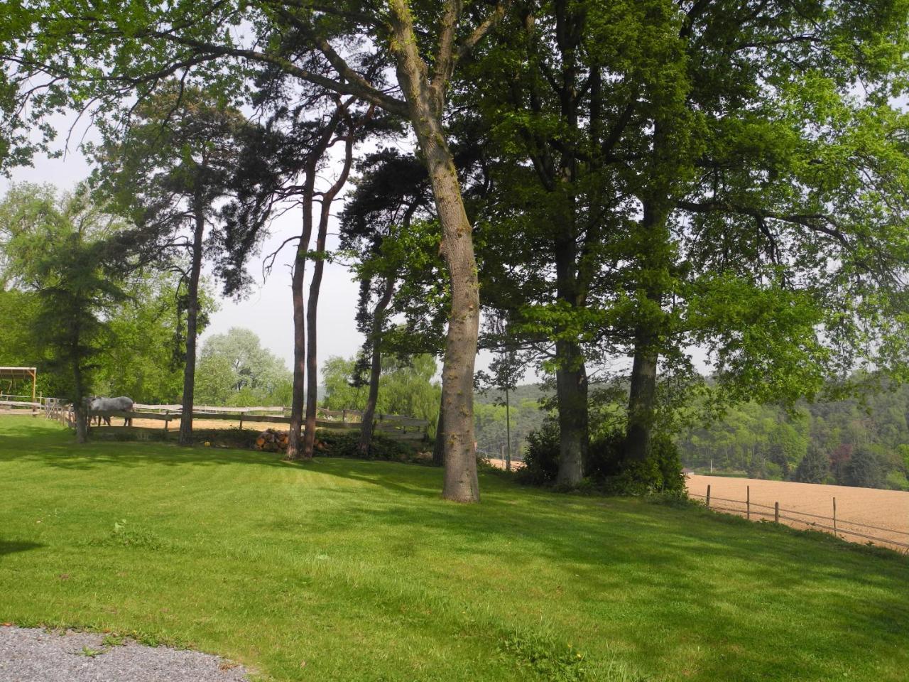 Le Goupil Hotel Wavre Luaran gambar
